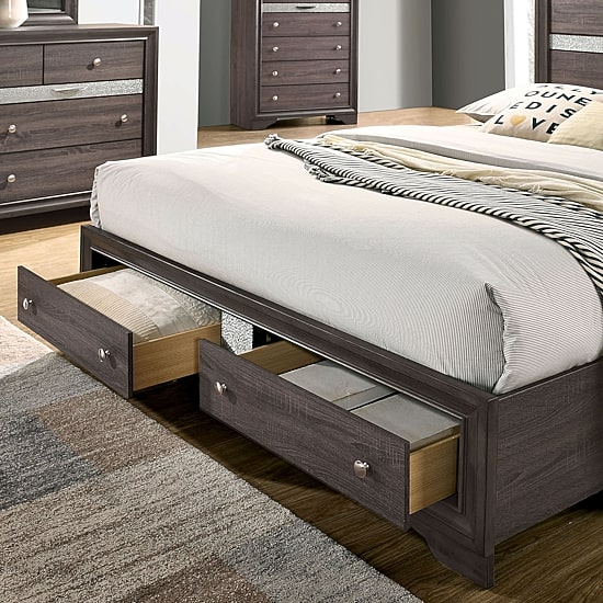 Craye 3 Piece Wood Bedroom Set
