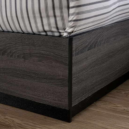 Trow 3 Piece Bedroom Set