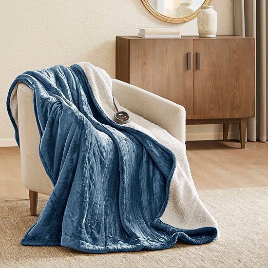 Woolrich Heated Plush To Berber Heated Electric Midweight Blanket