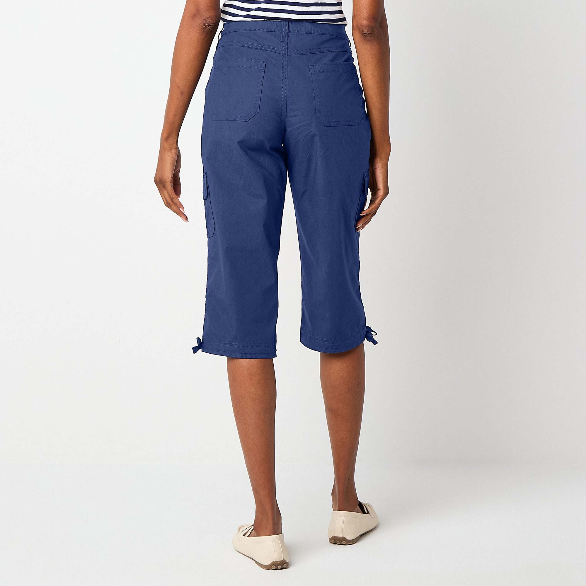 St. John's Bay Womens Straight Mid Rise Capri Pant
