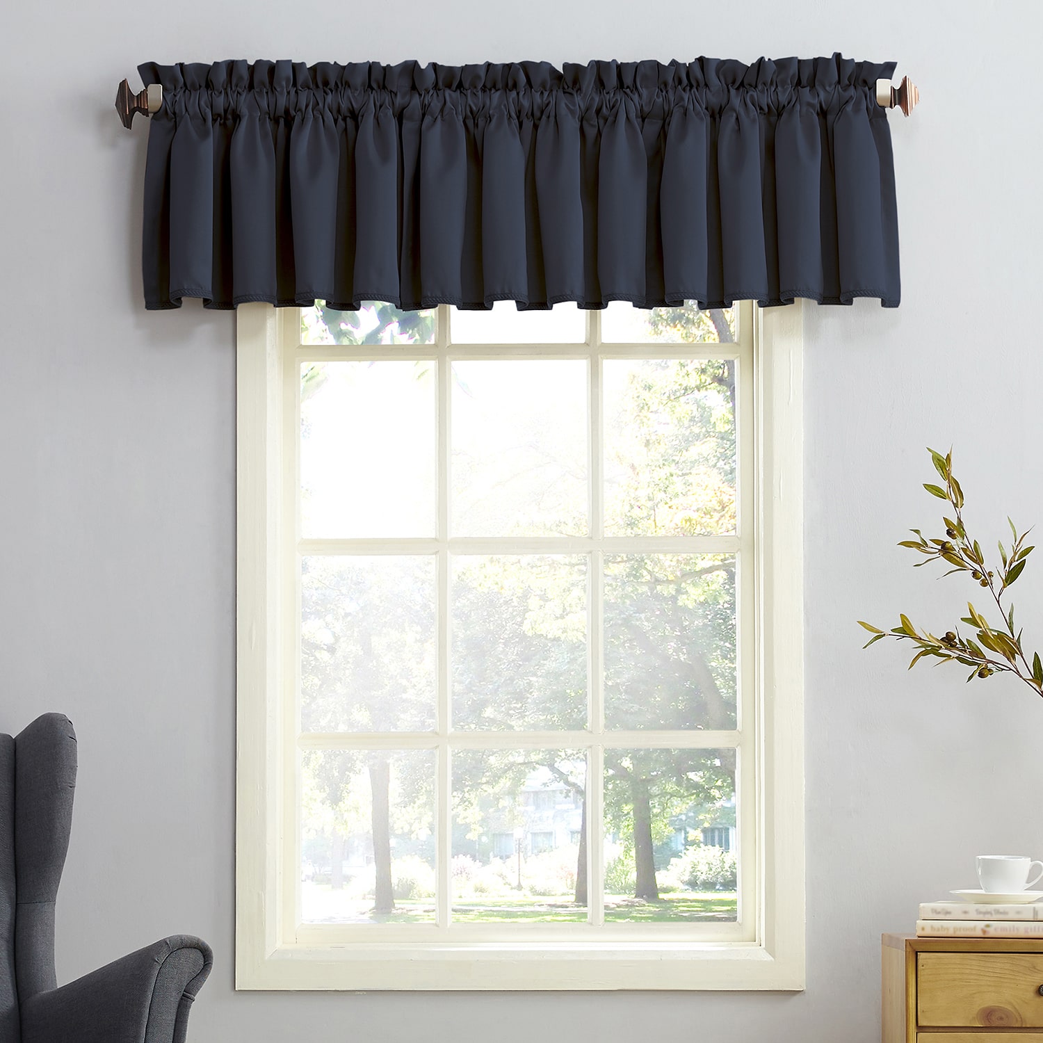 Sun Zero Emory Rod Pocket Tailored Valance