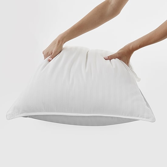 Casual Comfort 2-Pack Plush Down-Alternative Cooling Gel Fiber Bed Pillow Set