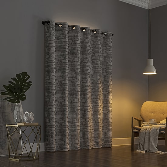 Sun Zero Parrish Grommet Top Energy Saving 100% Blackout Single Curtain Panel