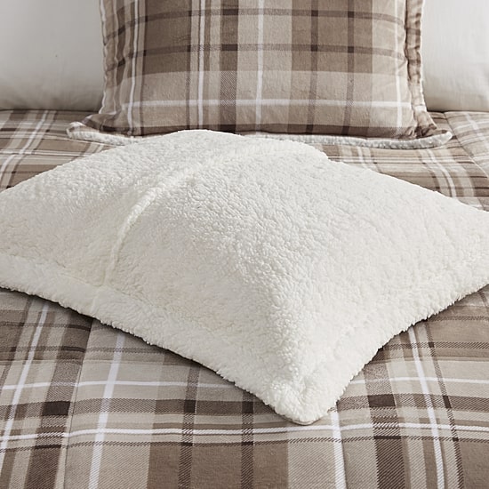 Woolrich Alton Plush to Sherpa Down Alternative Comforter Set with Throw Pillow