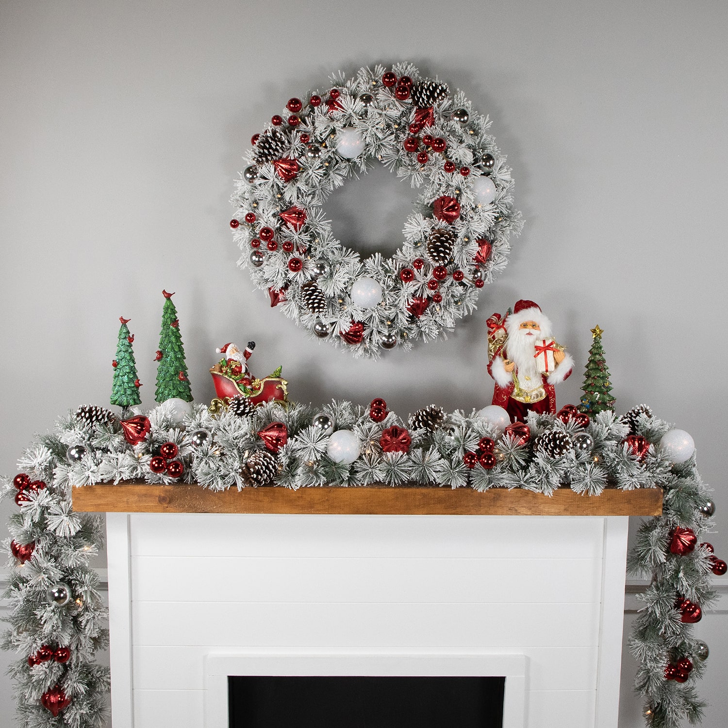 Northlight Snowy Bristle Pine Artificial 30-Inch Warm White Lights Pre-Lit Wreath