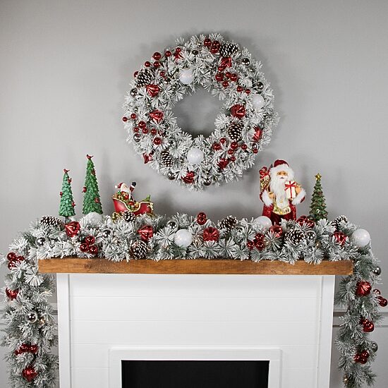 Northlight Snowy Bristle Pine Artificial 30-Inch Warm White Lights Pre-Lit Wreath