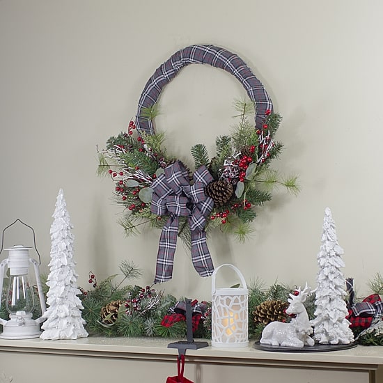 Northlight Gray And Red Plaid Artificial With Red Berries 24-Inch Unlit Wreath