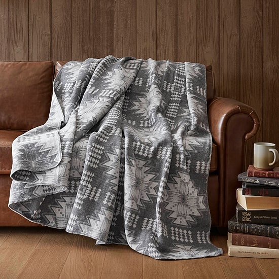 Woolrich Alberta Cotton Blend Jacquard Blanket