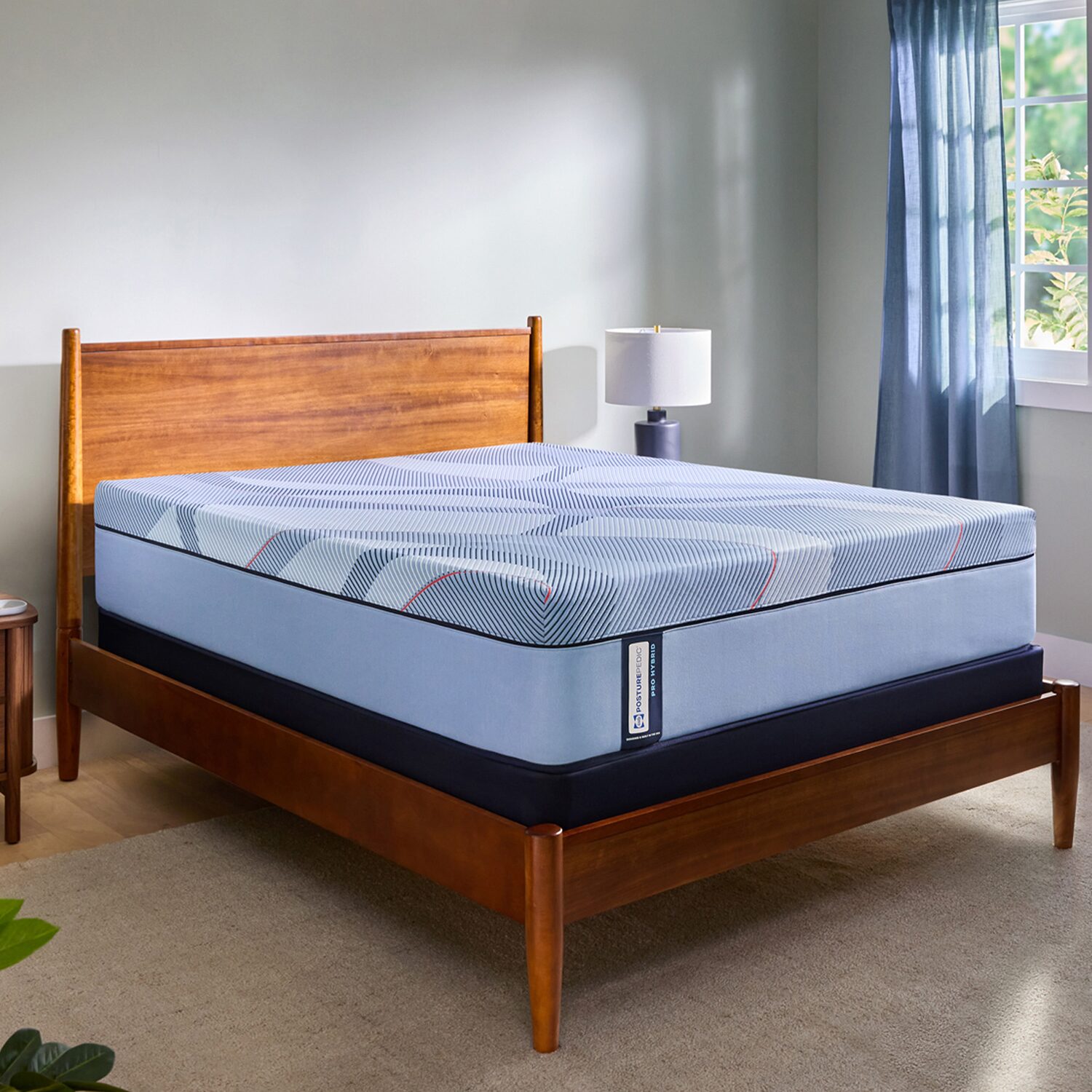 Sealy Posturepedic Fairholt 13" Hybrid Firm Tight Top - Mattress + Box Spring