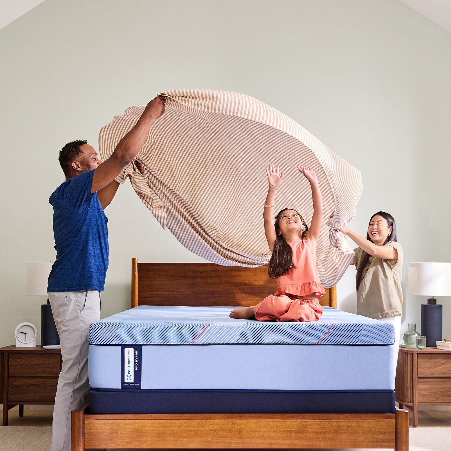 Sealy Posturepedic Fairholt 13" Hybrid Firm Tight Top - Mattress + Box Spring