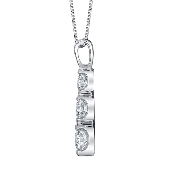 Womens 1/8 CT. T.W. Natural White Diamond 14K Gold Pendant Necklace
