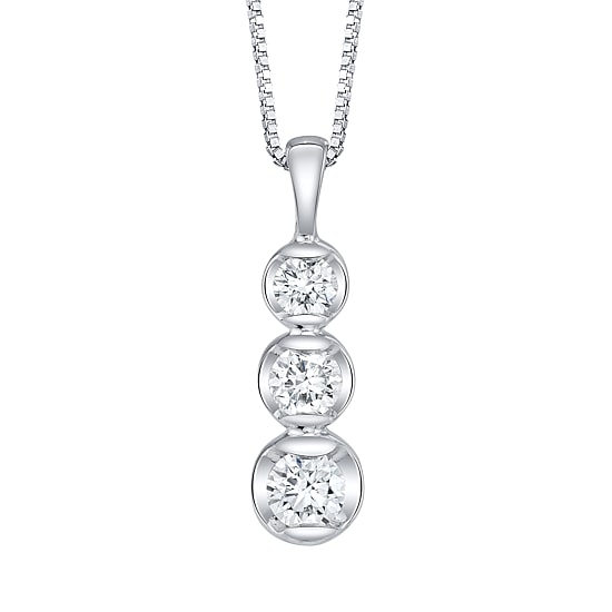 Womens 1/8 CT. T.W. Natural White Diamond 14K Gold Pendant Necklace