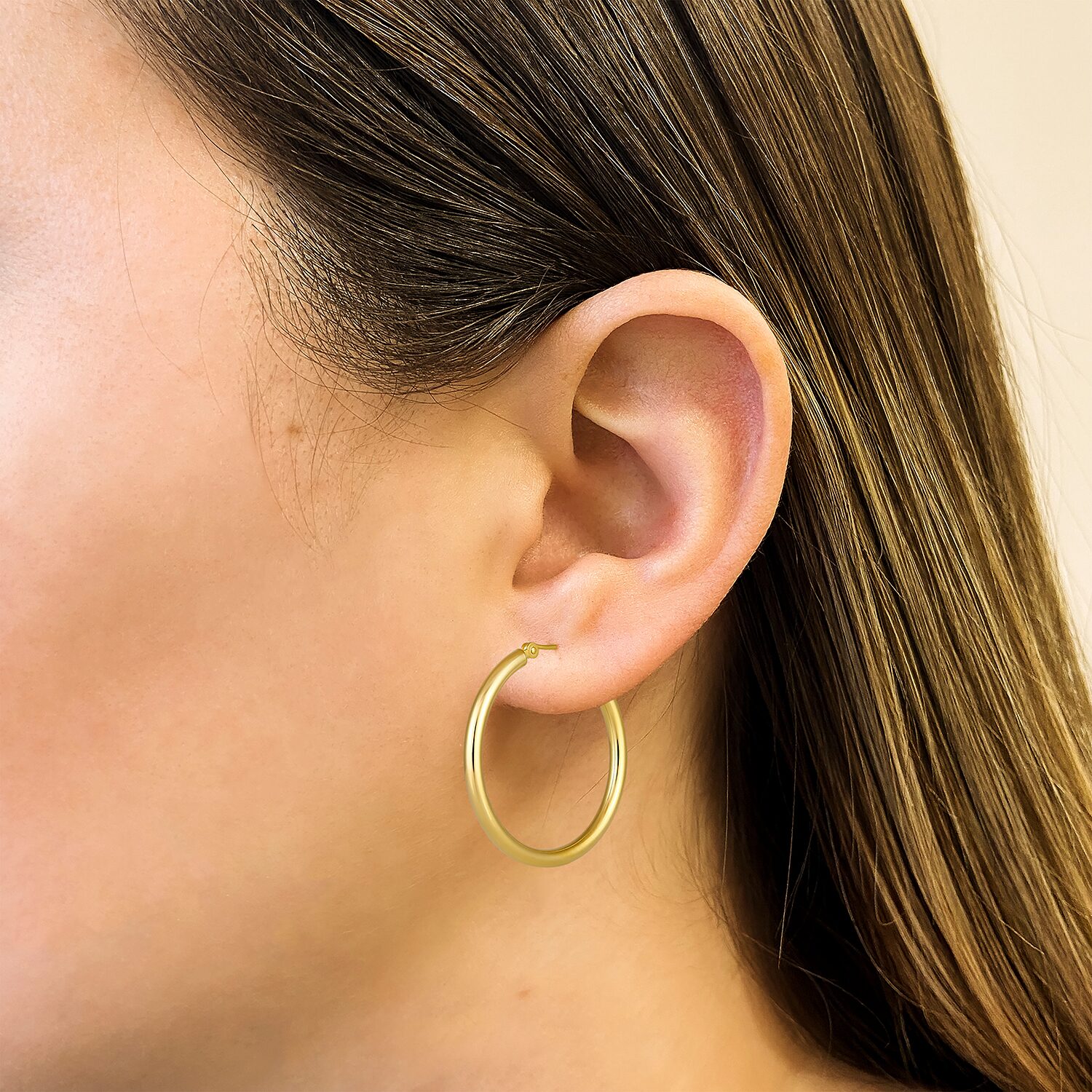 Womens 18K Gold 30mm Round Hoop Earrings
