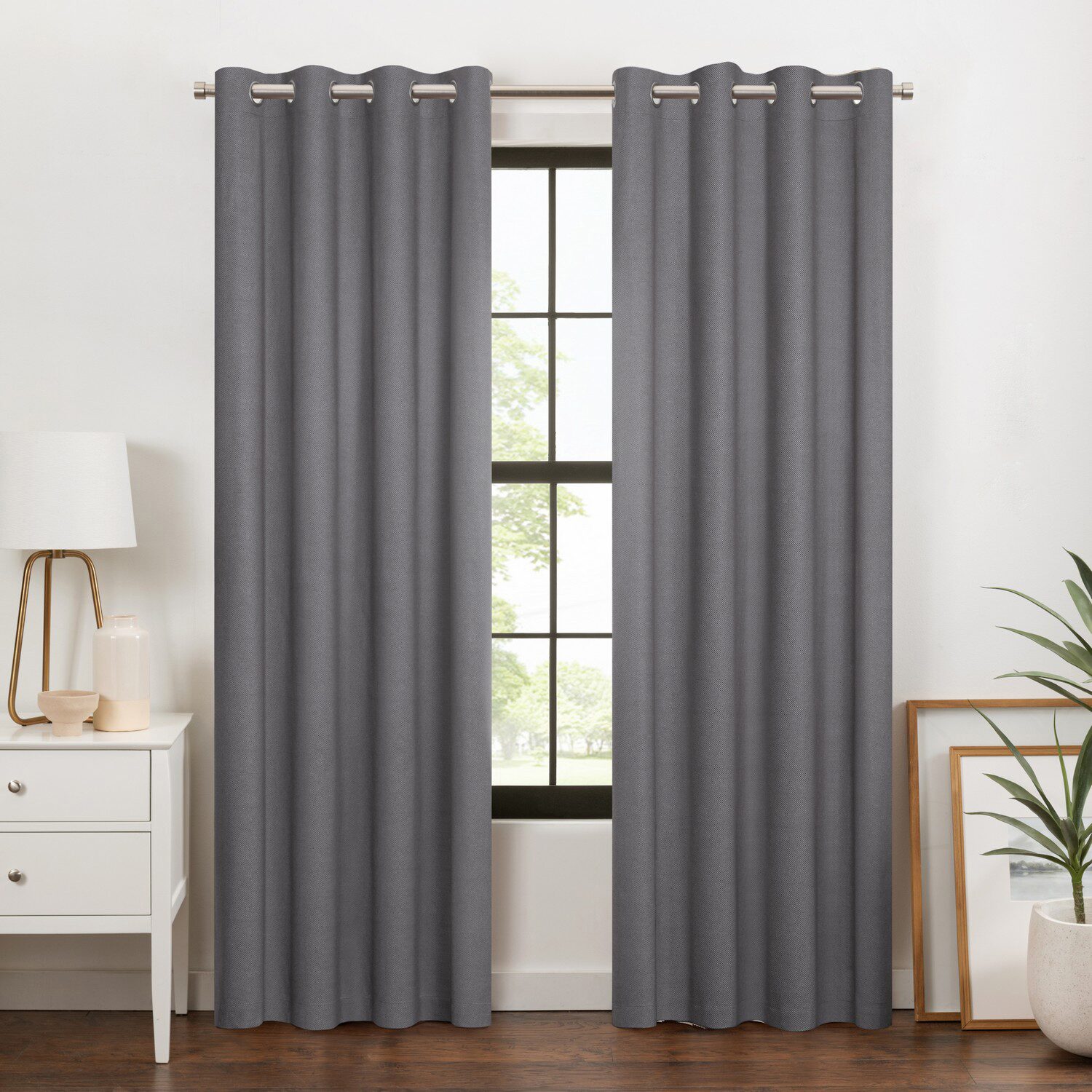 Eclipse Larissa Grommet Top 100% Blackout Single Curtain Panel