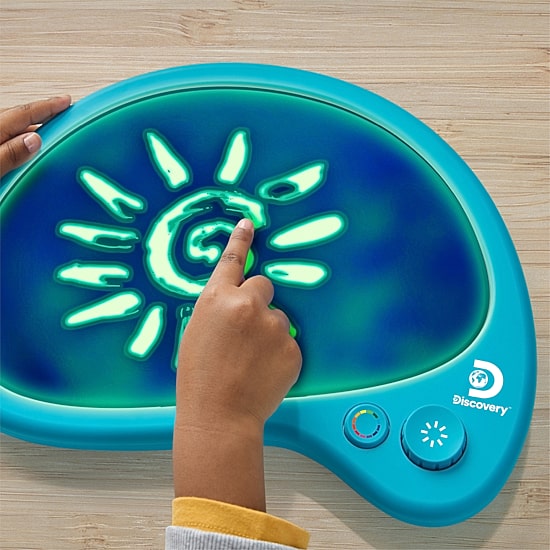 Discovery Kids Mess-Free Glow Palette Drawing Kit