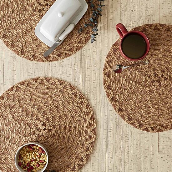 Design Imports Natural Dahlia Woven Polyester 6-pc. Placemat