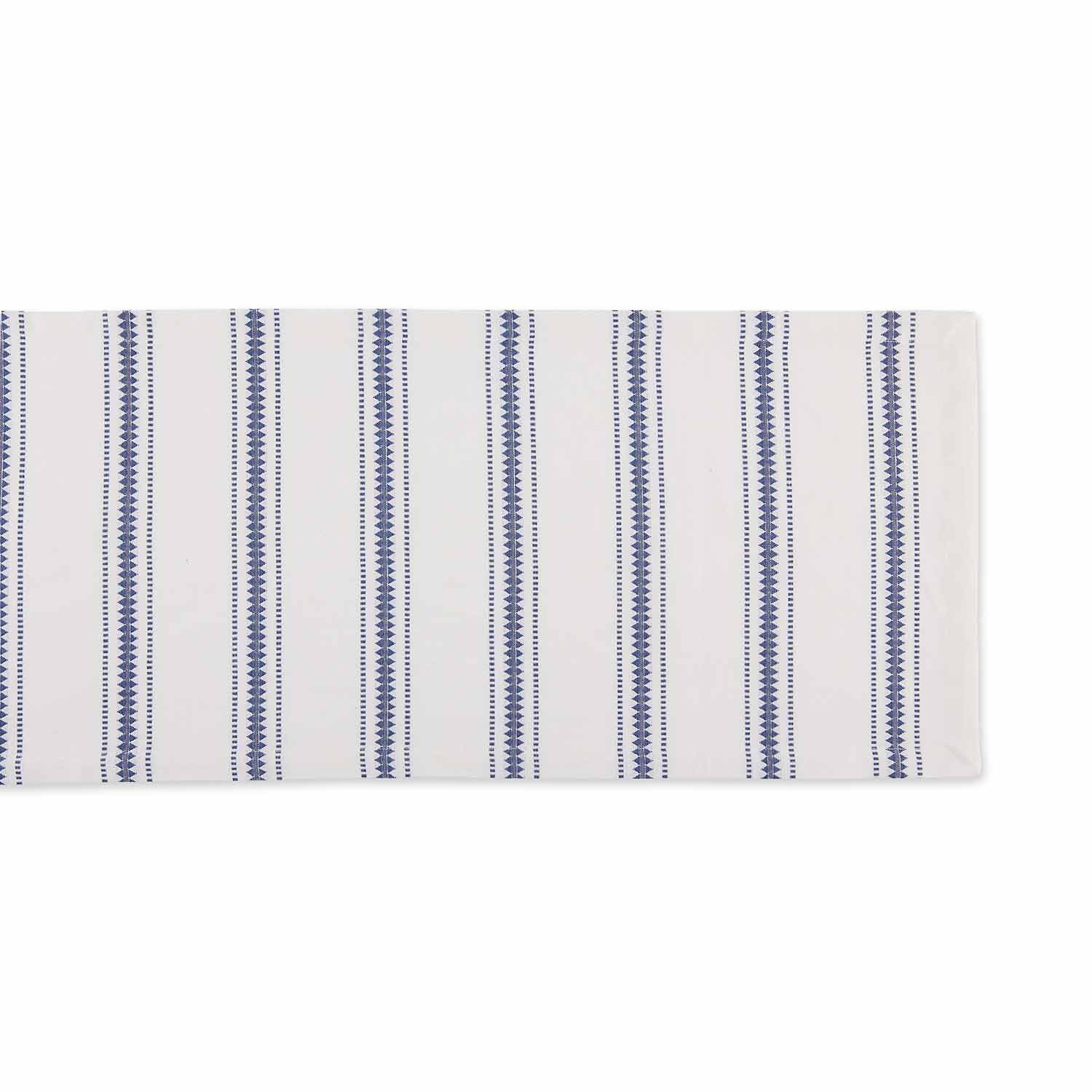 Design Imports Black Zig Dobby Stripe Table Runner