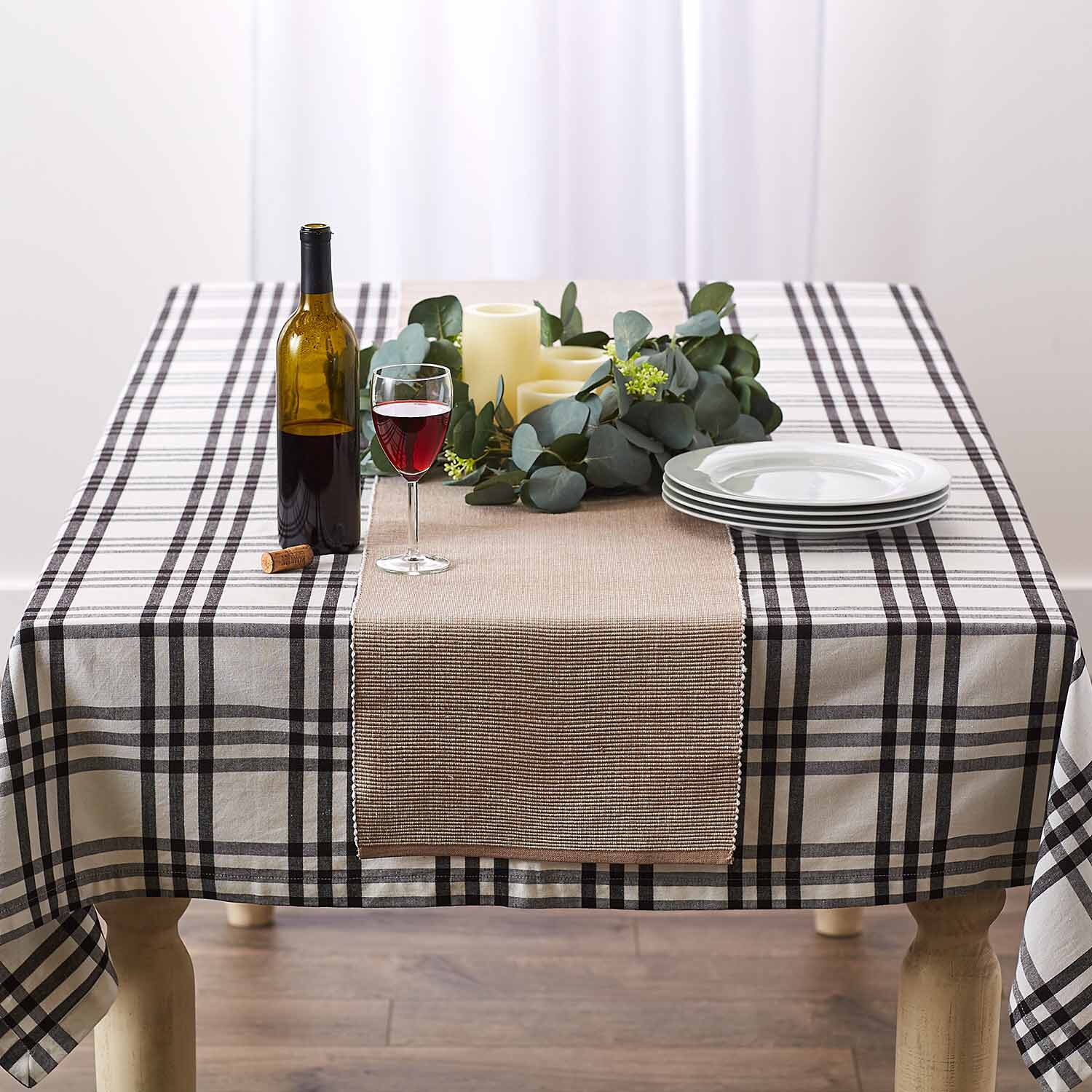 Design Imports Stonewash Blue/White 2-Tone Ribbed Table Runner