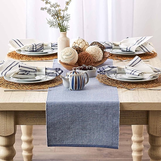Design Imports Stonewash Blue/White 2-Tone Ribbed Table Runner