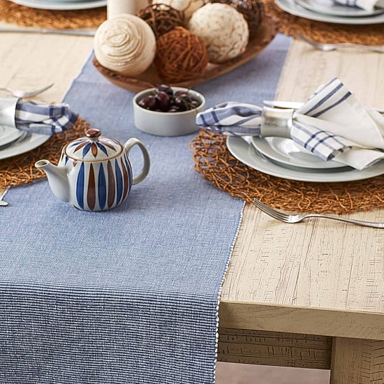 Design Imports Stonewash Blue/White 2-Tone Ribbed Table Runner