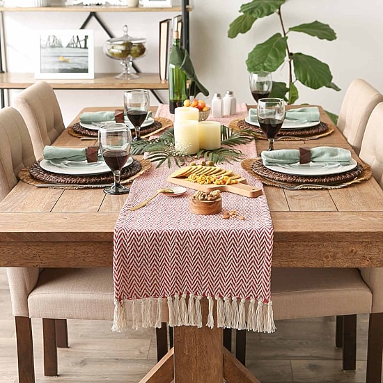 Design Imports Tango Red Chevron Table Runner