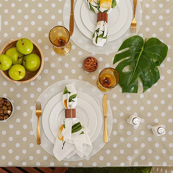 Design Imports Natl Polka Dot Vinyl Tablecloth