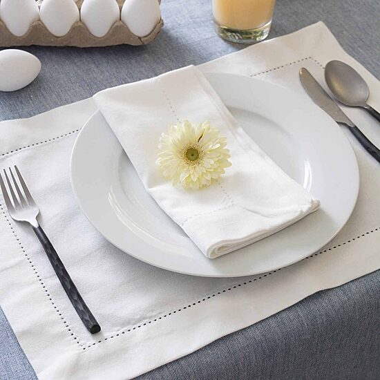 Design Imports Blue Solid Chambray Tablecloth
