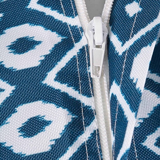 Design Imports Blue Ikat Outdoor  With Zipper Tablecloth