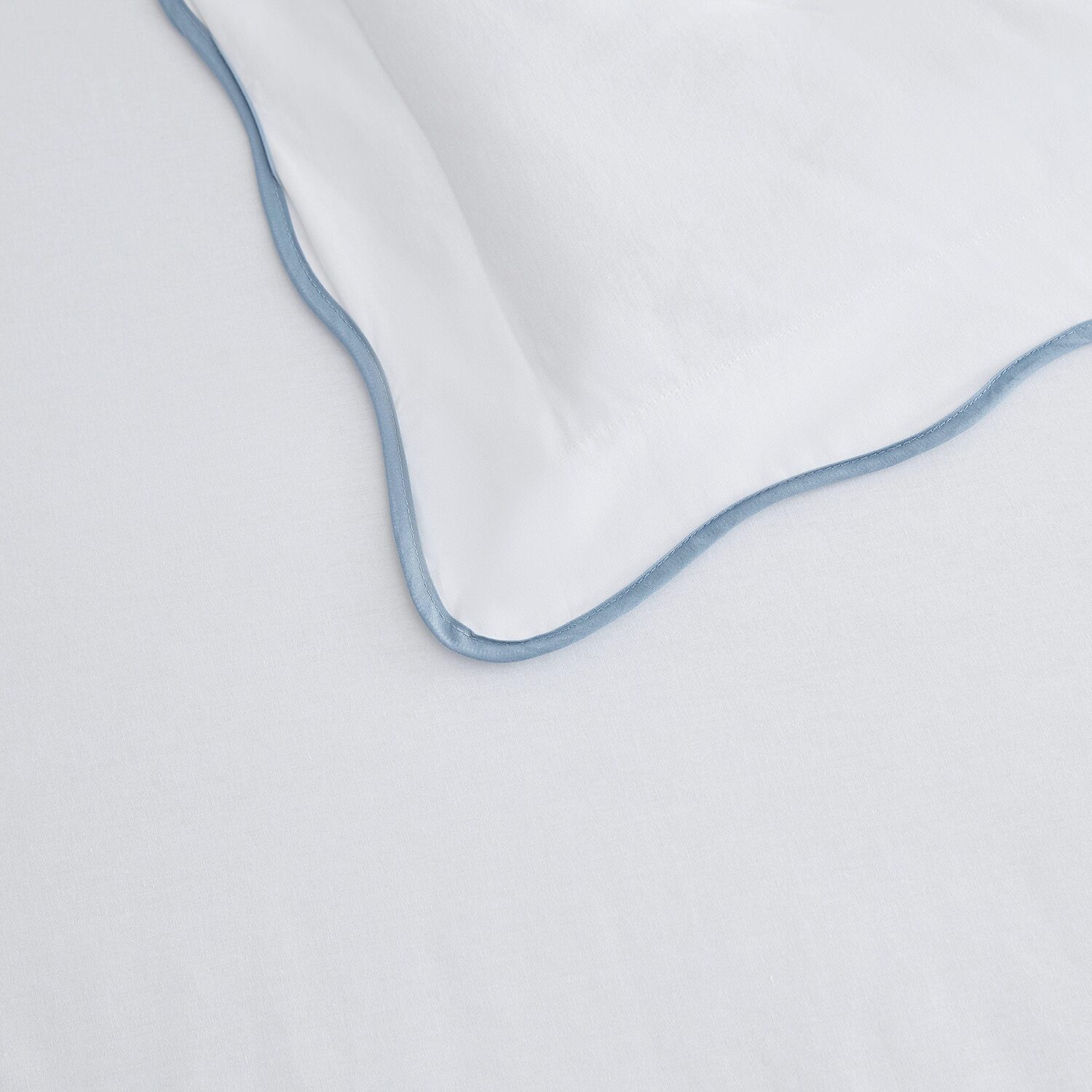 Martha Stewart Simple Scallop Easy Care Comforter Set