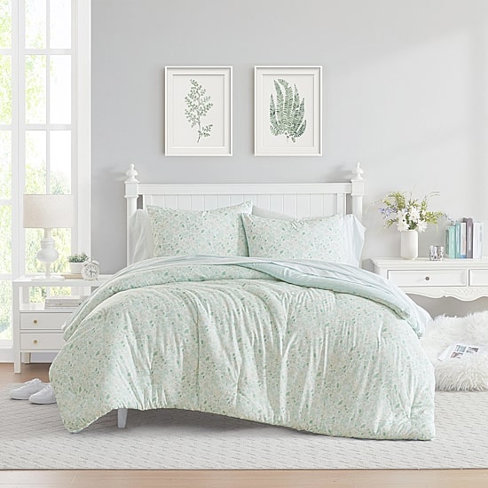 Laura Ashley Quartet Easy Care Comforter Set