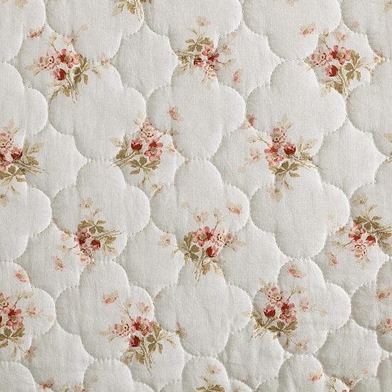 Laura Ashley Dorrie Easy Care Quilt Set