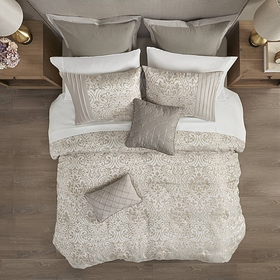 Madison Park Maisie 12-pc. Damask Jacquard Complete Bedding Set with Sheets
