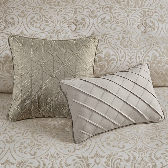 Madison Park Maisie 12-pc. Damask Jacquard Complete Bedding Set with Sheets
