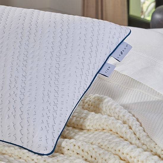 La-Z-Boy Serene Foam Density Pillow Traditional/ Firm-Extra Firm