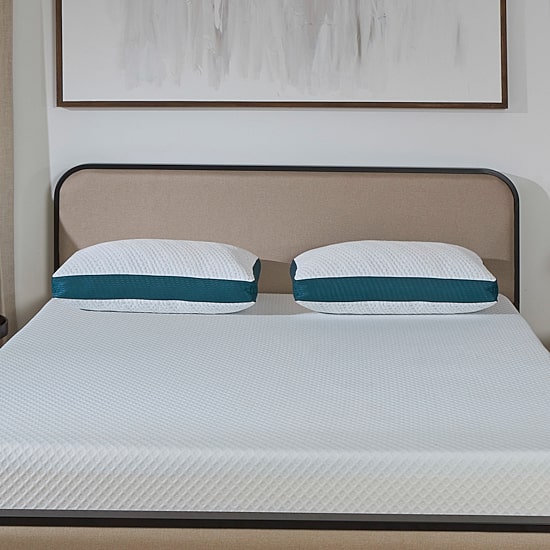 La-Z-Boy Down Alternative Gusset Pillow