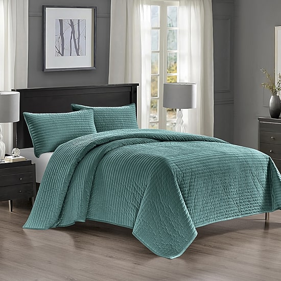 Pointehaven Velvet Channel Design Oversized Quilt Set