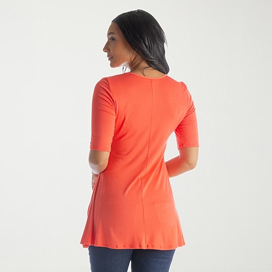 24seven Comfort Apparel Womens Round Neck Elbow Sleeve Tunic Top