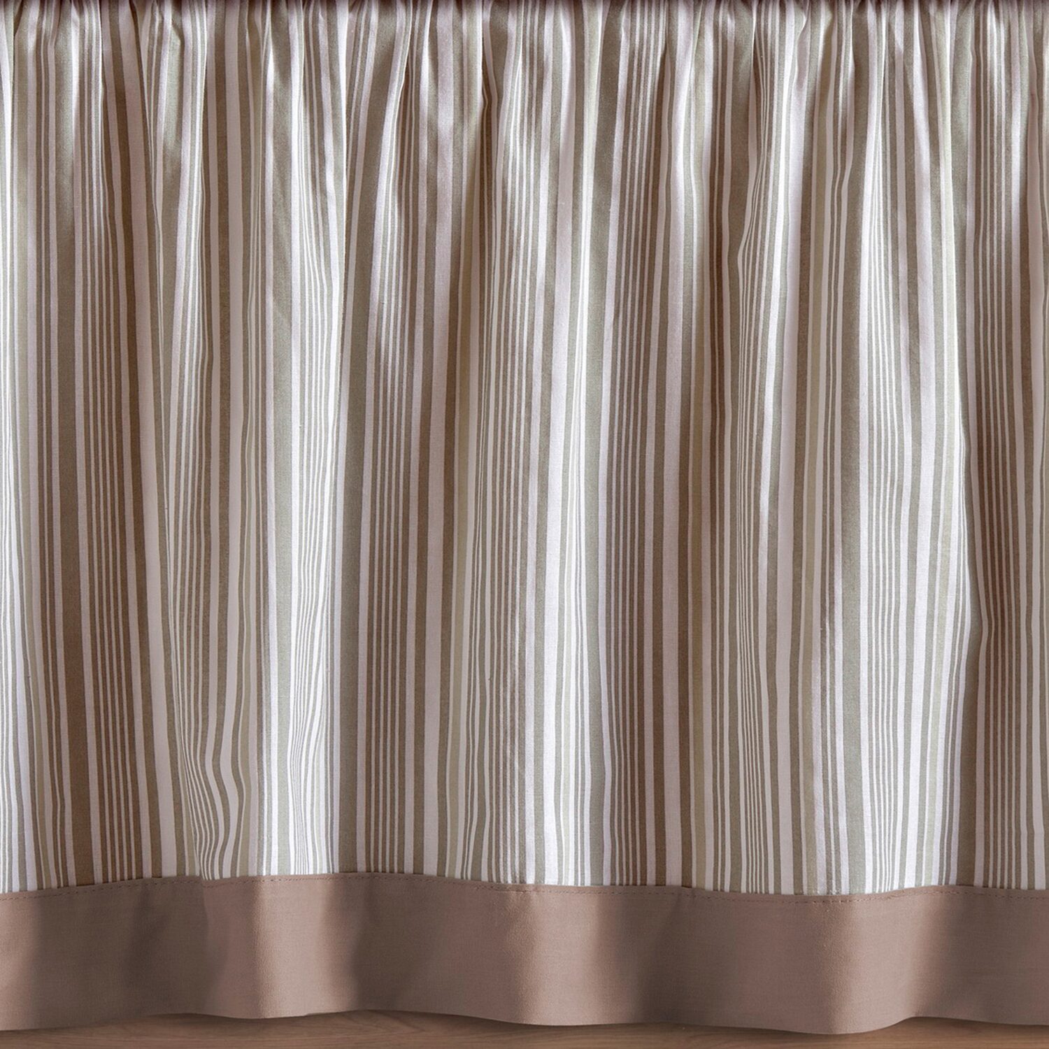 Laurel Manor Toile Garden Cotton Bedskirt