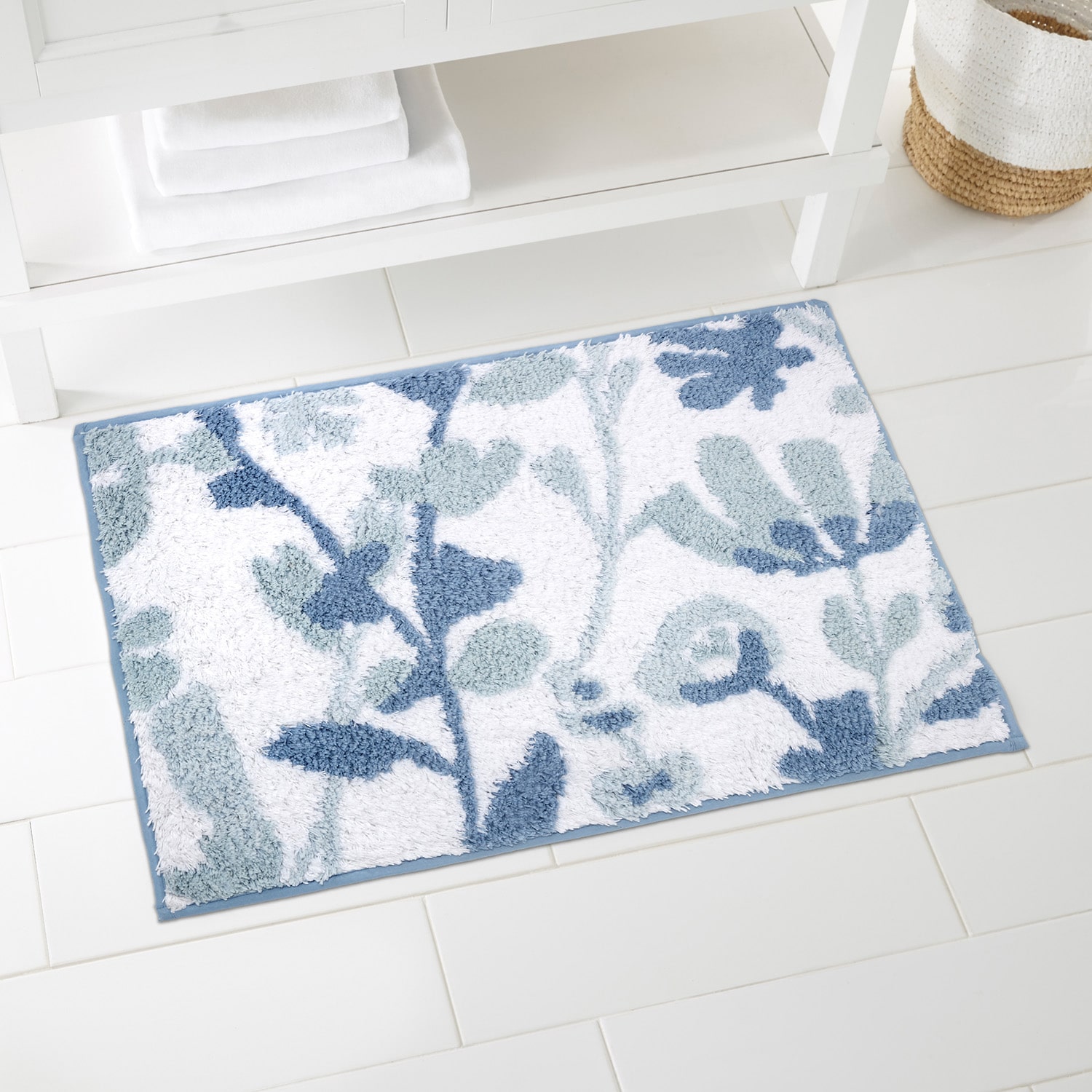 IZOD Mystic Floral Reversible Bath Rug