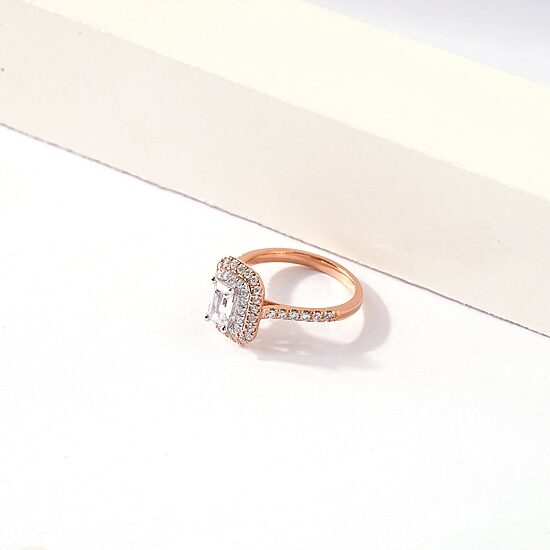 Certified (F / Si1) Womens 1 CT. T.W. Lab Grown White Diamond 10K Gold Side Stone Halo Engagement Ring