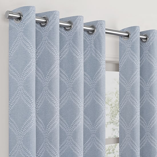 Fieldcrest Heritage Davina Intertwining Vines Grommet Top Energy Saving 100% Blackout Single Curtain Panel