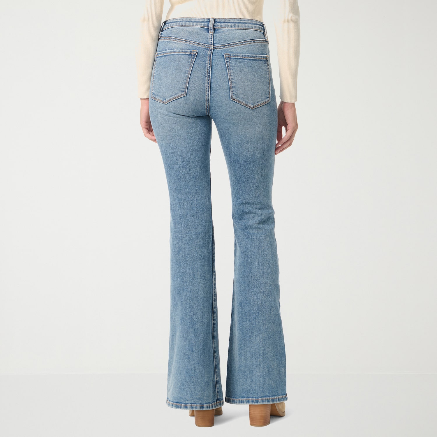 JS Jessica Simpson Womens High Rise Flare Leg Jean
