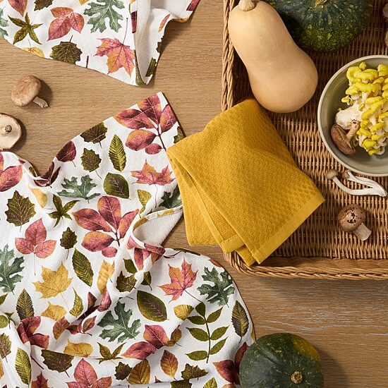 Martha Stewart Autumn Harvest Leaves Kitchen Towel Set