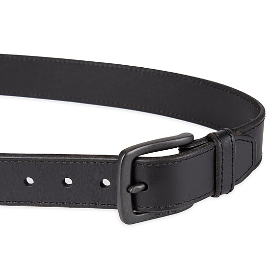 Levi's® 38mm Milled Stitch Bridle Mens Belt