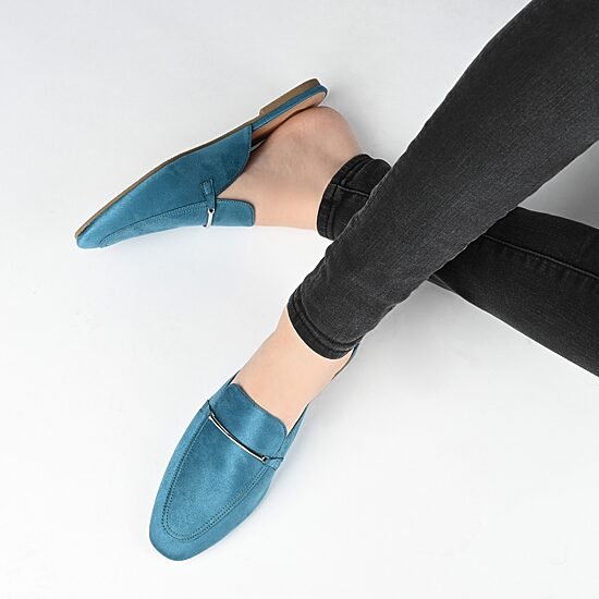 Journee Collection Ameena Womens Round Closed Toe Mules