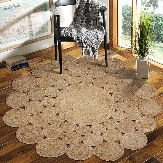Brynn Zila Dots Braided Stain Resistant Indoor Round Area Rug