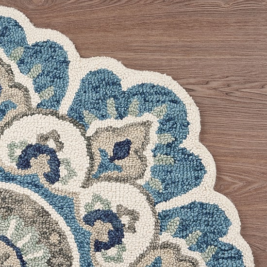 Daisy May Floral Hand Tufted Indoor Round Area Rug
