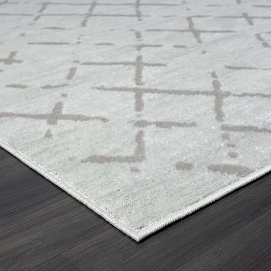 Calixta Inna Geometric Stain Resistant Indoor Rectangular Area Rug