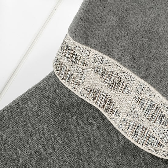 Avanti Vernon Fingertip Towel