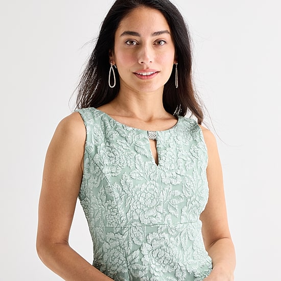 Brianna Milay Womens Keyhole Neck Sleeveless Floral Sheath Dress